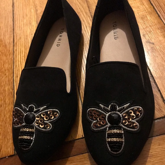 torrid Shoes - New! Torrid Bee 🐝 Flats size 10W